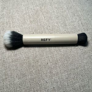 Refy Duo Face Brush